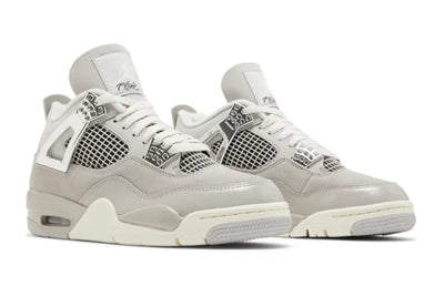 JORDAN 4 FROZEN MOMENTS Wmns - M SNEAKERS