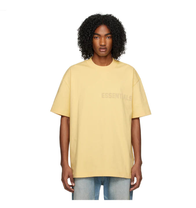 ESSENTIALS FEAR OF GOD TUSCAN SHORTS AND TEE SET - M SNEAKERS