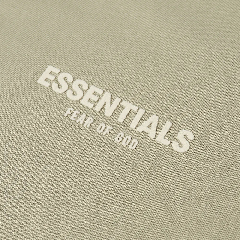 FEAR OF GOD ESSENTIALS LOGO TEE SEAFOAM - M SNEAKERS