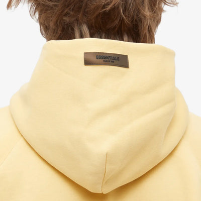 FEAR OF GOD ESSENTIALS HOODY LIGHT TUSCAN - M SNEAKERS