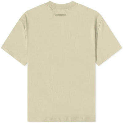 FEAR OF GOD ESSENTIALS LOGO TEE WHEAT - M SNEAKERS