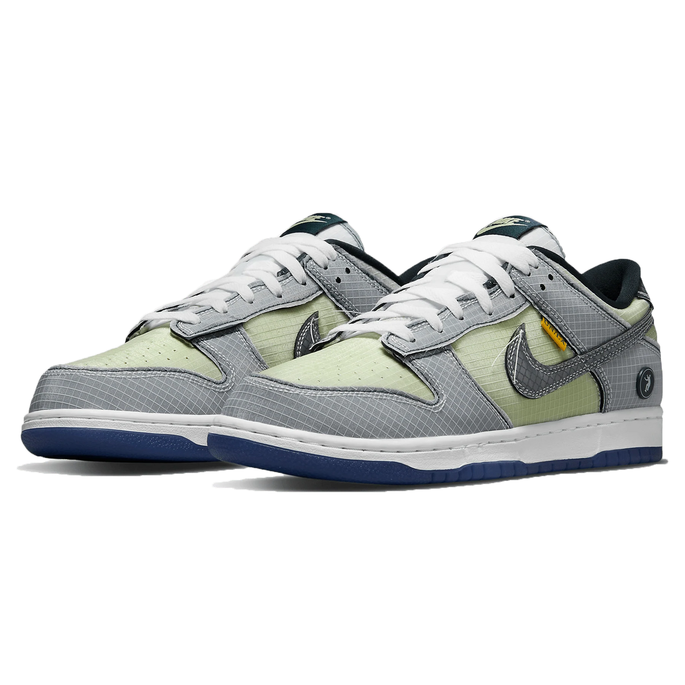 DUNK LOW UNION 'PASSPORT PACK' PISTACHIO - M SNEAKERS