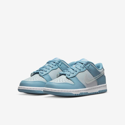 DUNK LOW CLEAR BLUE SWOOSH (GS) - M SNEAKERS